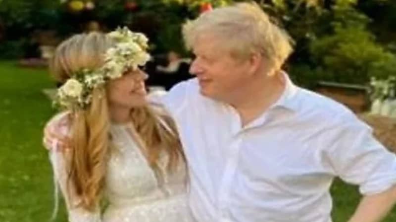 عقد قران رئيس وزراء بريطانيا في خيمة وسط حضور قليل من الأقارب