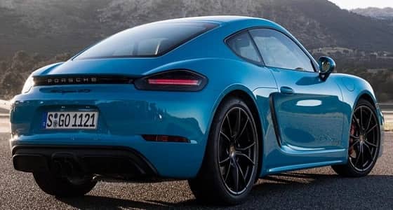 بورشة 718 كايمان وبوكستر GTS يظهران في صور جديدة