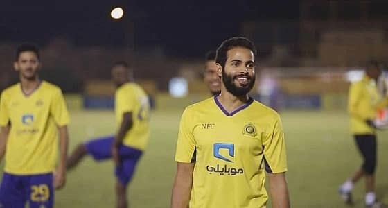 أحمد الفريدي يظهر من جديد في مقر النصر