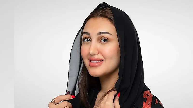 يوشا السياري تثير الجدل بعودتها المفاجئة إلى السوشيال ميديا.. فيديو