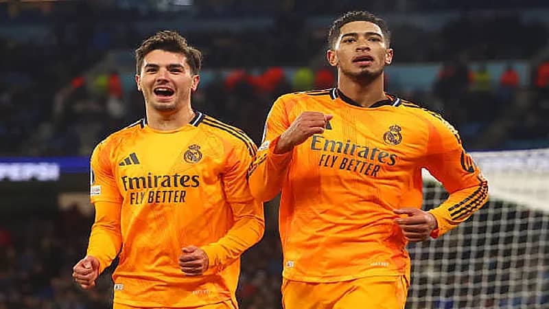 تراكم البطاقات يُقصي بيلينغهام من مواجهة شقيقه جود في مونديال الأندية