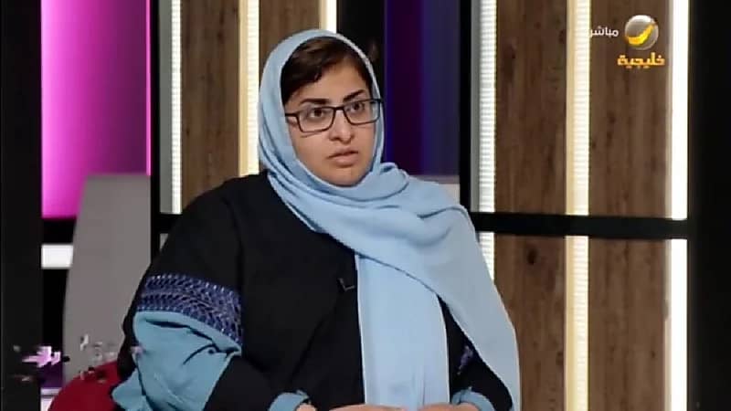 بالفيديو.. سيدة تنصح الفتيات بقبول تعدد الزوجات .. " ممكن يصيرون خوات"