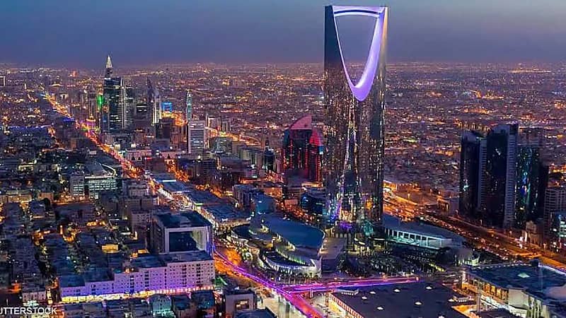 الأنشطة غير النفطية تدفع الاقتصاد للنمو 1.3% في 2024