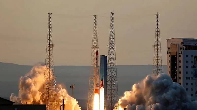 كوريا الشمالية تجري تجربة مهمة لتطوير قمر صناعي للتجسس