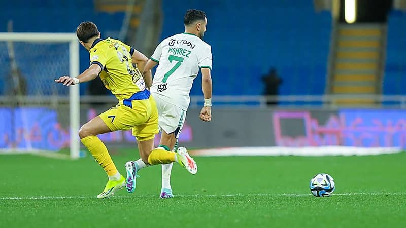 سبب استبدال ماكسيمان ومحرز في مباراة التعاون