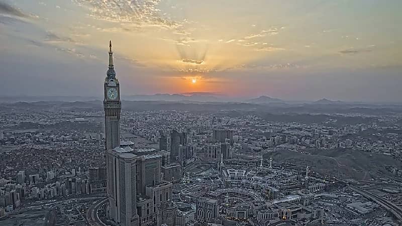 18 موقعاً لا يجوز فيها اكتساب الملكية شرعًا .. منها حدود الحرمين