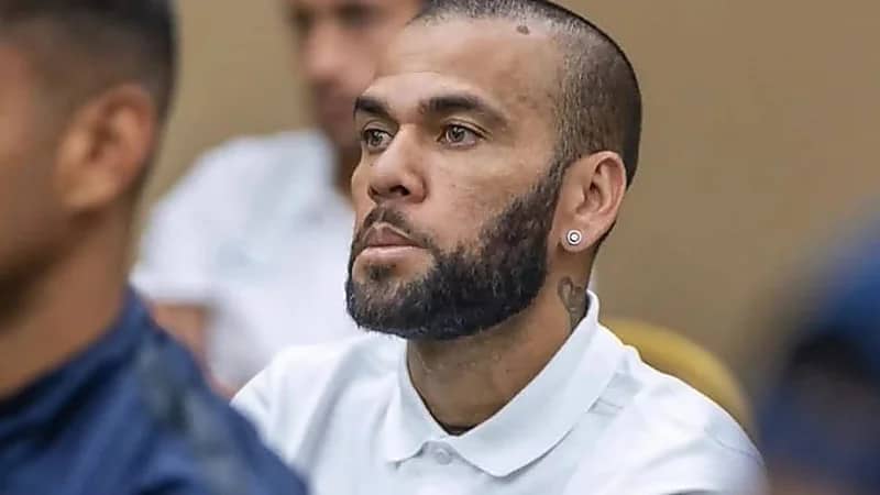 الكشف عن سر رفض طلب داني ألفيس بإطلاق سراحه بكفالة
