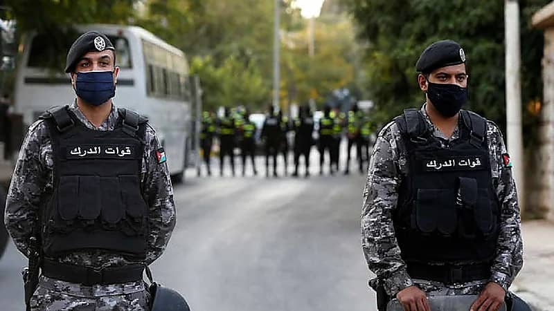 تزامنًا مع من حملة الاعتقالات بالأردن..مفسرة أحلام تنبأت "بمحاولة انقلاب"