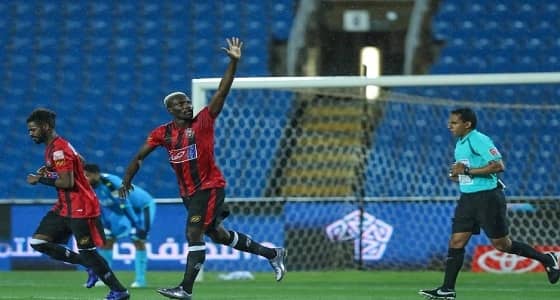 الرائد يفوز على الشباب برباعية وديا