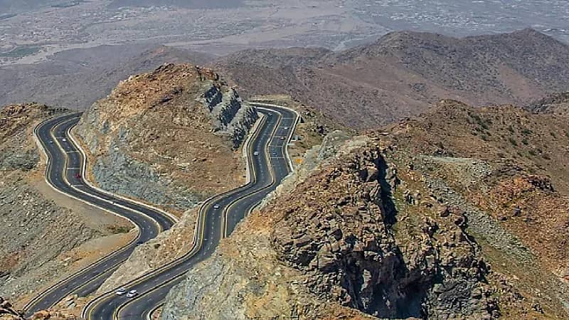 إغلاق طريق الهدا مؤقتا في الاتجاهين