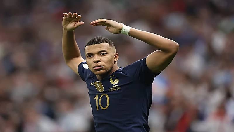 الاتحاد البلجيكي لـ مبابي: نعتذر عن الإساءة في فيديو أونانا