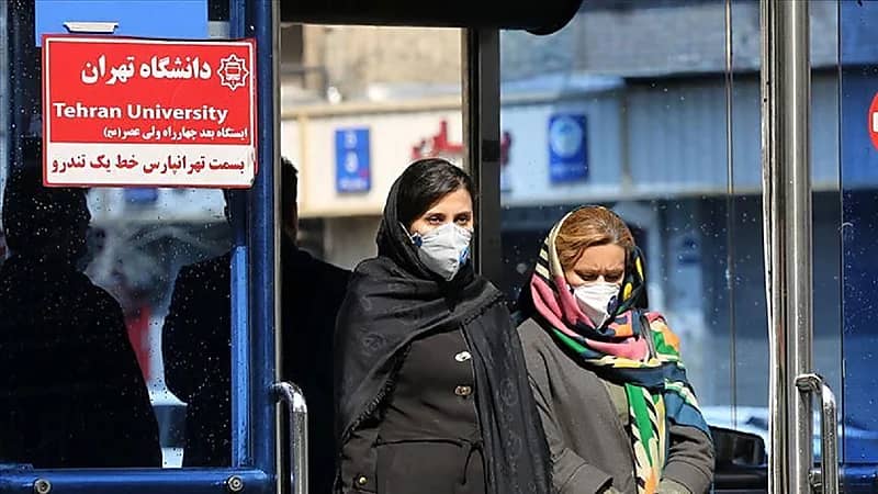 إيران تعلن عن أول 3 وفيات بـ "أوميكرون"