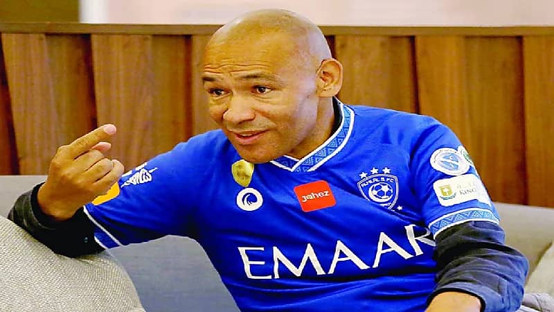 مدرب الهلال السابق يتوقع تأهل الفريق إلى نصف نهائي مونديال الأندية