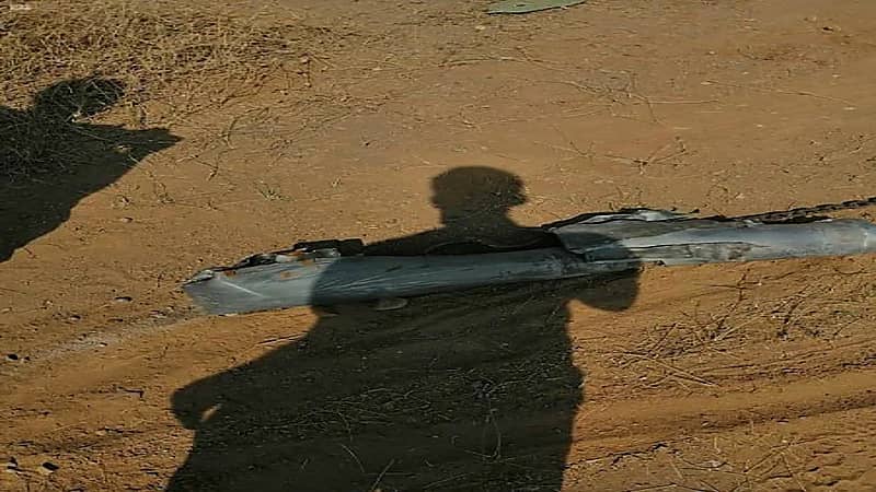 سقوط مقذوف عسكري أطلقه الحوثيون قرب مستشفى الحرث بجازان