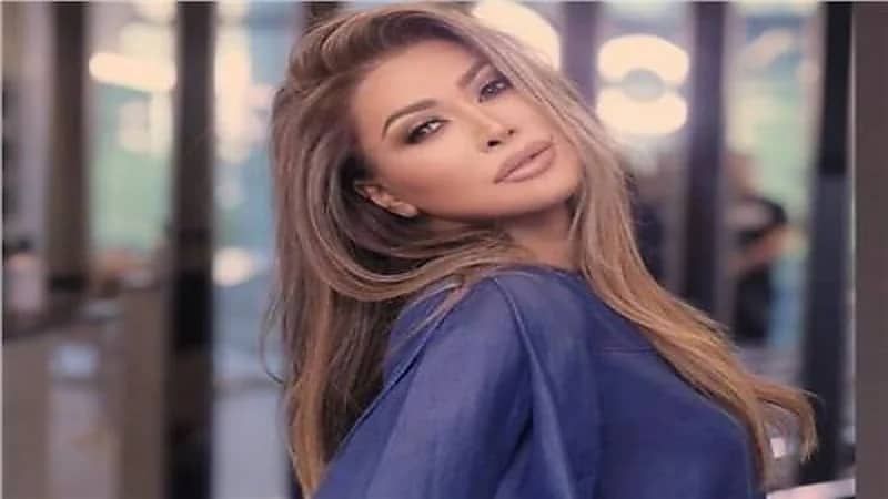 شاهد.. نوال الزغبي تخطف الأنظار بإطلالة جديدة  