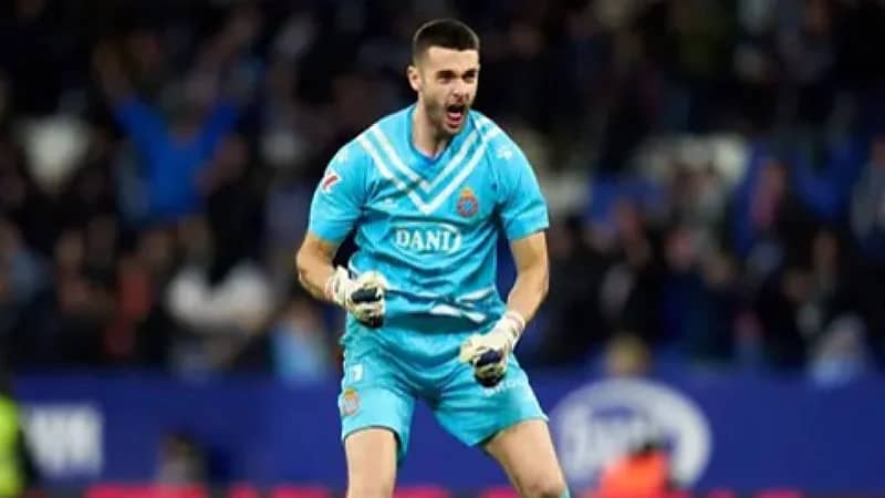 برشلونة يتعاقد مع غارسيا