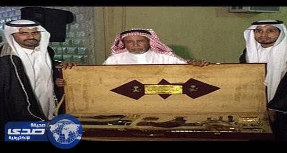 بالصور.. " الحساني " يحتفل بزواج " أحمد " و " عبدالله " بأضم