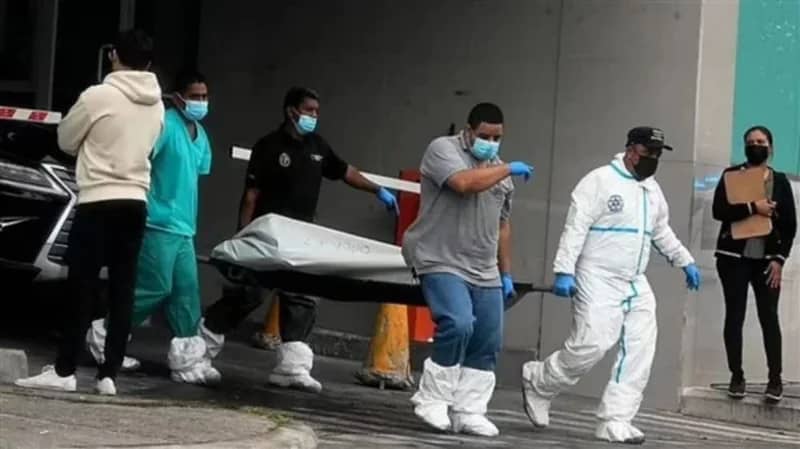 مقتل أربعة أشخاص في هجوم مسلح خارج ملهى ليلي