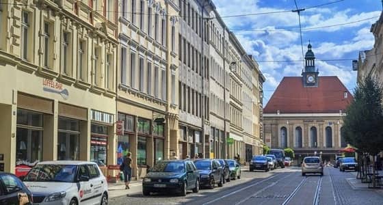 متقاعد ألماني يضطر للعيش 26 شهرا في سيارته