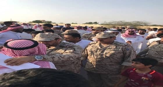 بالصور.. وقائع جنازة شهيد الواجب الثاني بـ " جازان "