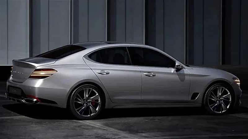 بالصور.. أبرز مواصفات سيارة جينيسيس G70 الجديدة