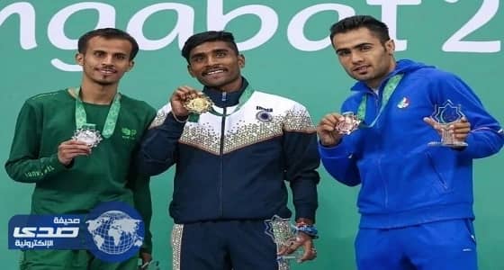 بالصور.. طارق العمري يفوز بـ " فضية " دورة الألعاب الآسيوية