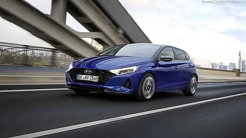 بالصور.. مواصفات سيارة هيونداي i20 الجديدة من الداخل والخارج