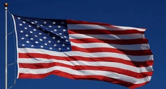 أستاذ بأحد جامعات أمريكا يعتذر لطالبة مسلمة تجاوز في حقها