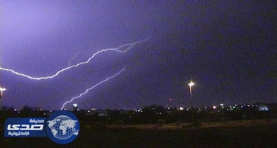 مصرع طفل ضربته صاعقة رعدية في محايل عسير