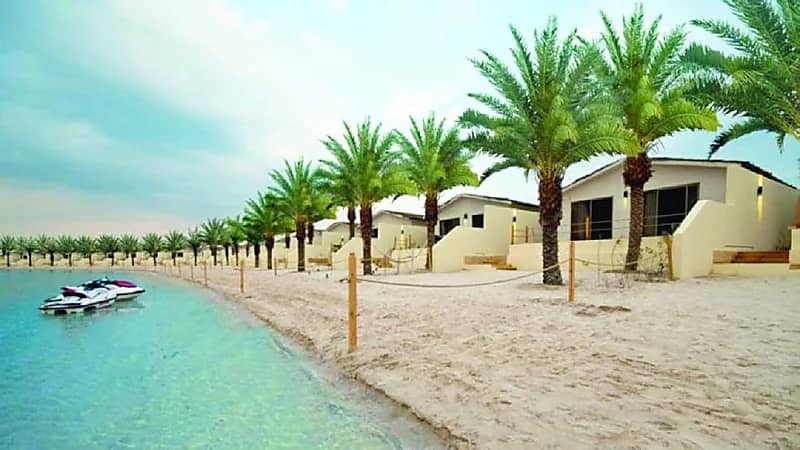 بالصور.. أجمل شواطئ المملكة الساحرة وأهم ما تتميز به