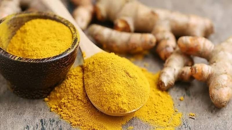 «الكركم» يحارب الشيخوخة ويقضي على نمو الخلايا السرطانية