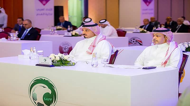 المسحل يكشف موعد الإعلان عن مدرب الأخضر الجديد .. فيديو