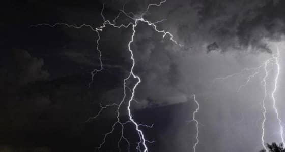 " الأرصاد " تحذر من سحب رعدية ممطرة على 7 مناطق