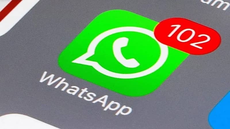 ميزة جديدة في "واتساب" تتيح تثبيت الرسائل المهمة