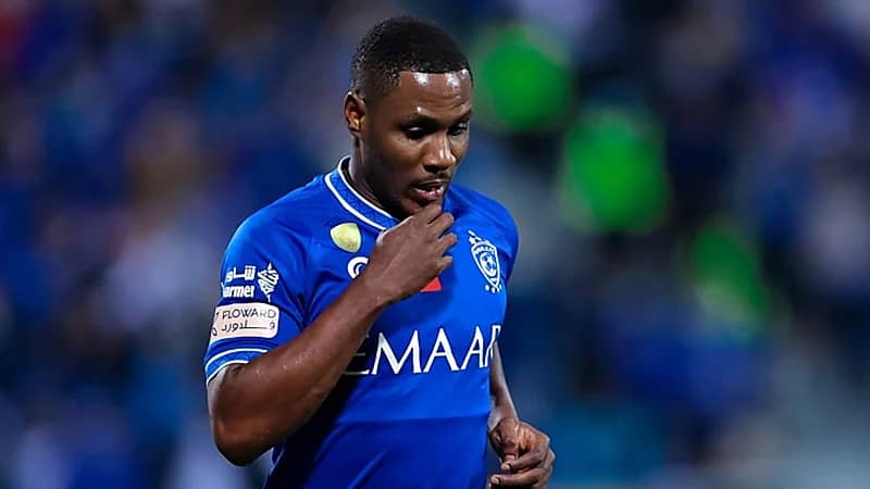 إيغالو : نحن نلعب كرة القدم من أجل المال وليس الشغف