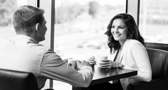 حيل يقوم بها الرجل للايقاع بالمرأة