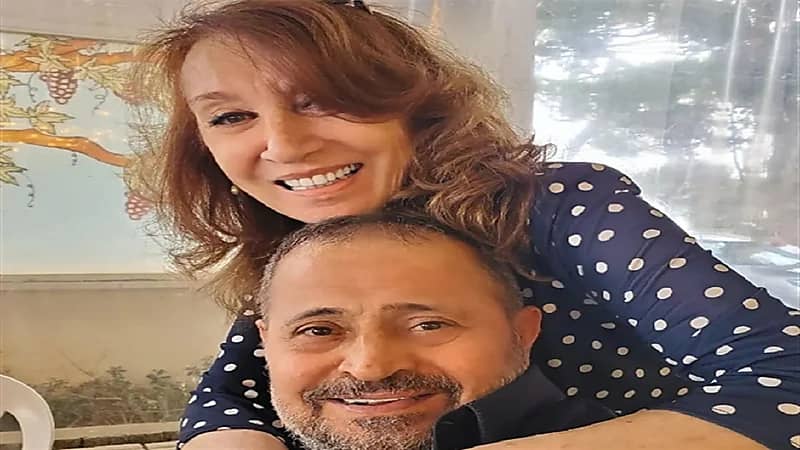 جورج وسوف ينفي شائعة وفاته بصورة مع شقيقة فيروز