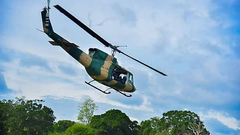 تحطم مروحية عسكرية يودي بحياة عدد من الجنود خلال تدريب روتيني .. صور