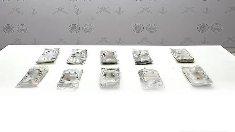 إحباط تهريب 11 كيلوجرام من الحشيش بعسير