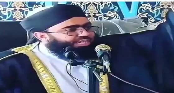 إيران تعتقل أحد مشايخ السنة بعد خطبة الجمعة في بلوشستان المحتلة " فيديو "