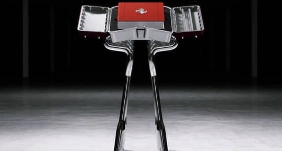 سعر كتاب فيراري اغلى من سعر سيارة كامري