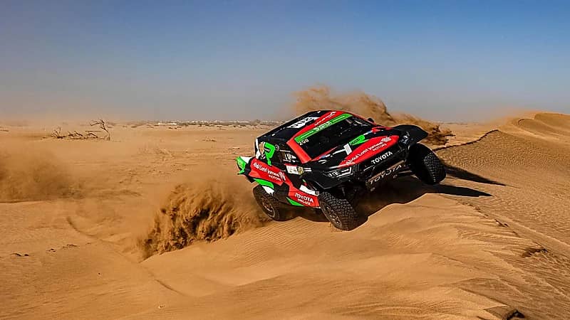 الراجحي يستعد للمشاركة في الجولة الختامية من رالي جدة تويوتا