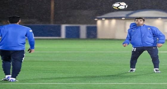 بالصور.. الهلال يواصل تدريباته لاستئناف منافسات الموسم الرياضي