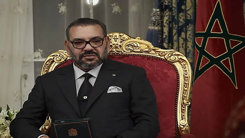 ملك المغرب يطالب بحوار صريح ومسؤول مع الجزائر