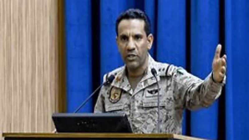 بالفيديو.. التحالف العربي ينقل 160 مهاجرًا إفريقيًا من اليمن