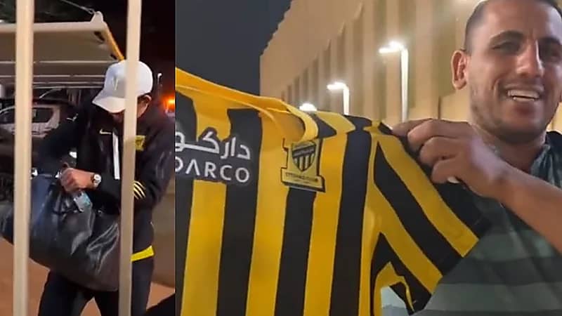 حجازي يهدي تيشيرت الفريق لمشجع مصري جاء من جدة لتشجيعه.. فيديو