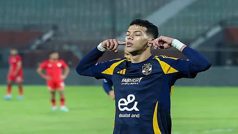 عقوبات مرتقبة للزمالك بسبب هتافات جماهيره ضد إمام عاشور في القمة