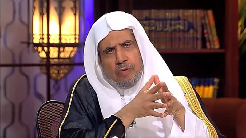 العيسى يوضح حكم تذوق الصائم للطعام