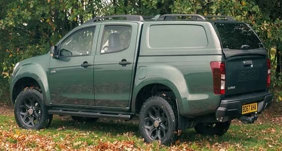 بالصور.. باقة مميزة لموديل D-Max من إيسوزو للصيادين