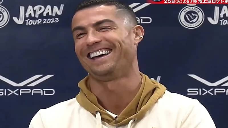 رونالدو يتحدث اللغة اليابانية.. فيديو
